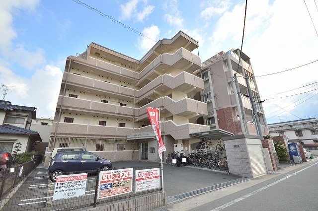 建物外観　外観写真
