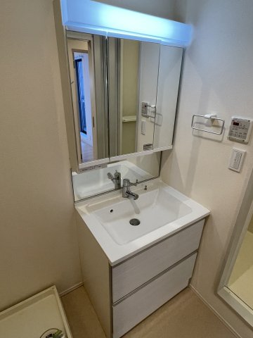洗面設備　★独立洗面台★