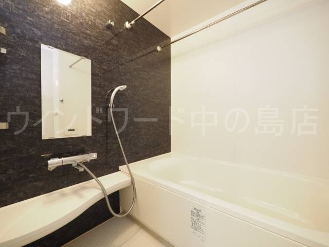 バス・シャワールーム　詳細は、ウィンドワード中の島店までご相談下さい。