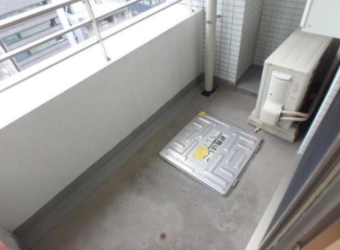 ＪＲ山手線 新宿駅 徒歩10分 14階建 築22年の内装写真