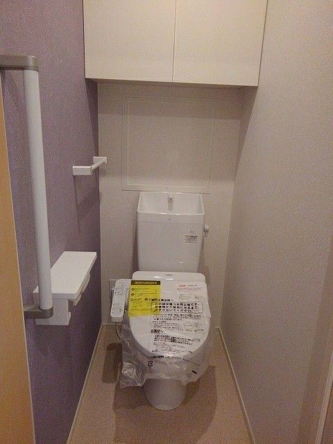 プラシード Bのトイレ写真