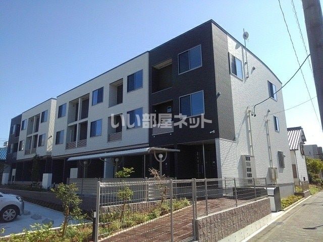プラシード Bの外観写真