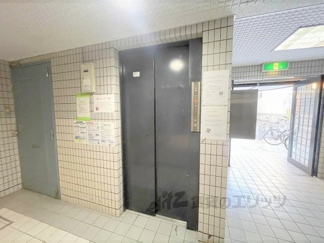その他　エレベーター