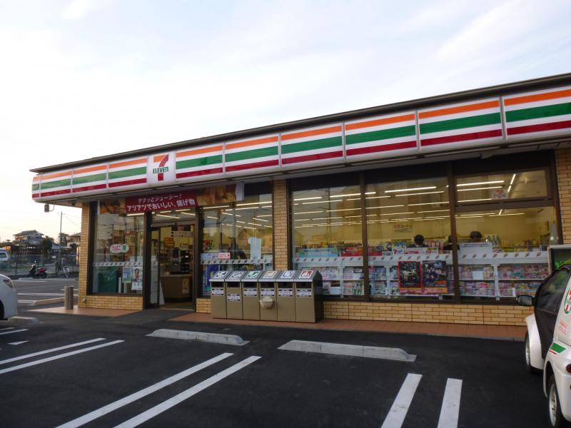 コンビニ　セブンイレブン 藤沢遠藤滝の沢店（コンビニ）まで1253m