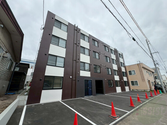 建物外観　完成予想パース　札幌市北区新川４条「リスペクト新川」
