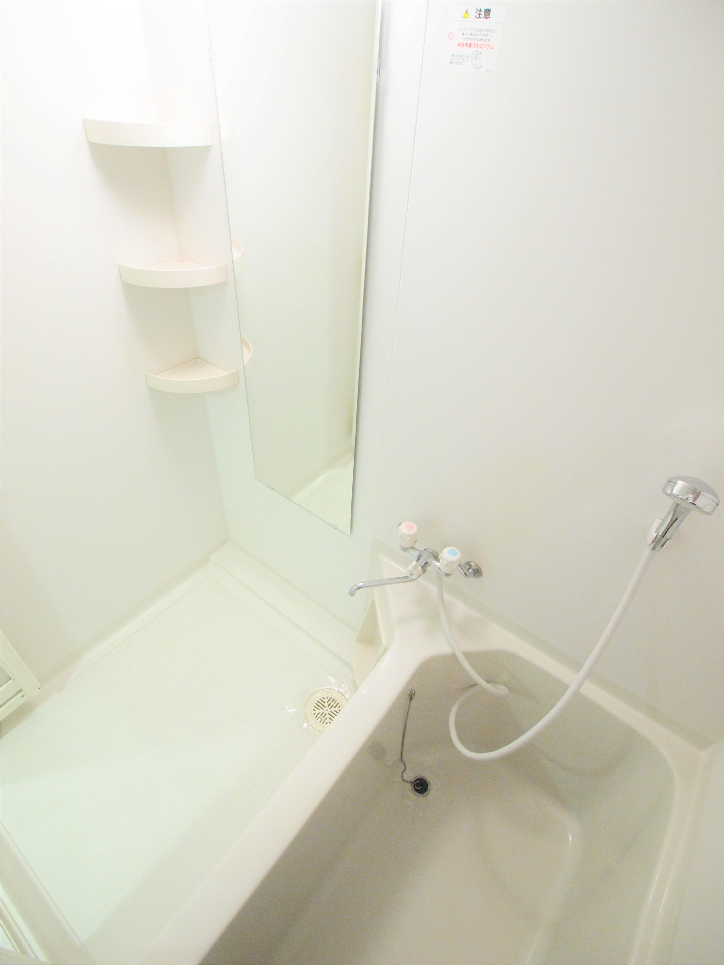 No.65 ORIENT CROSSING TOWERの風呂写真