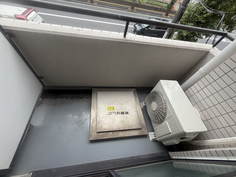 ブルーライン 阪東橋駅 徒歩1分 11階建 築39年の内装写真