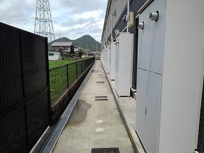 山陽電鉄本線 白浜の宮駅 徒歩19分 2階建 築16年の玄関写真