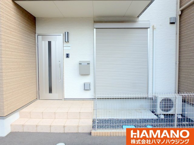 玄関　落ち着いた玄関です