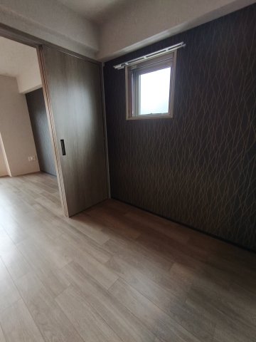 地下鉄長堀鶴見緑地線 西長堀駅 徒歩3分 15階建 築1年の居間写真