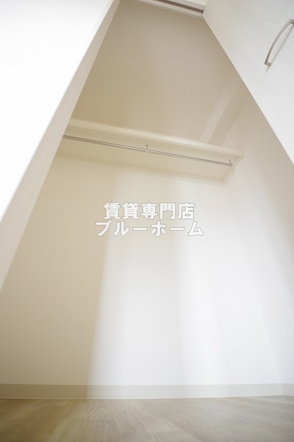南海本線 湊駅 徒歩12分 15階建 築1年の内装写真