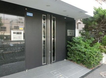 オリーブマンション荒川の外観写真