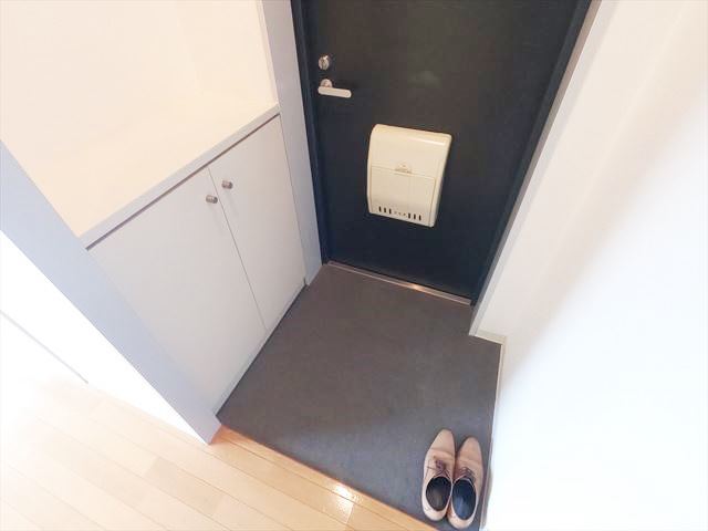 玄関　あると便利なシューズBOX付きの綺麗な玄関