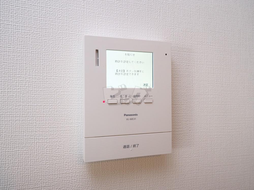 セキュリティ　来客の顔が見えて安心！TVモニターホン付きです♪