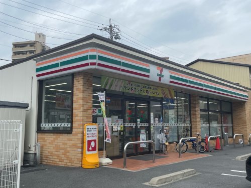 コンビニ　セブンイレブン 名古屋日比野駅前店（コンビニ）まで308m