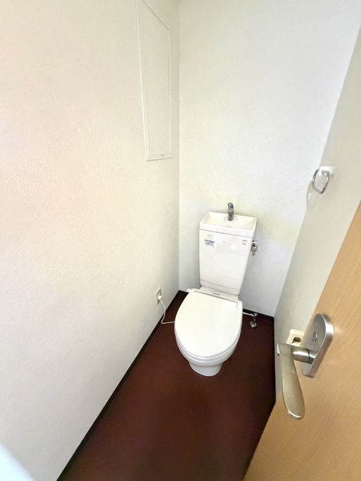 トラットリアK&Mのトイレ写真