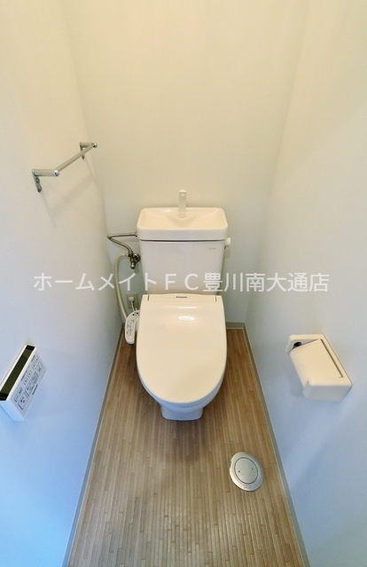 トイレ　同型別部屋写真