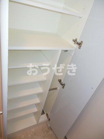 玄関　シューズボックス
