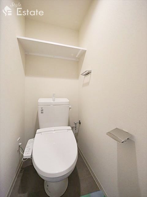 地下鉄東山線 今池駅 徒歩5分 14階建 築4年のトイレ写真