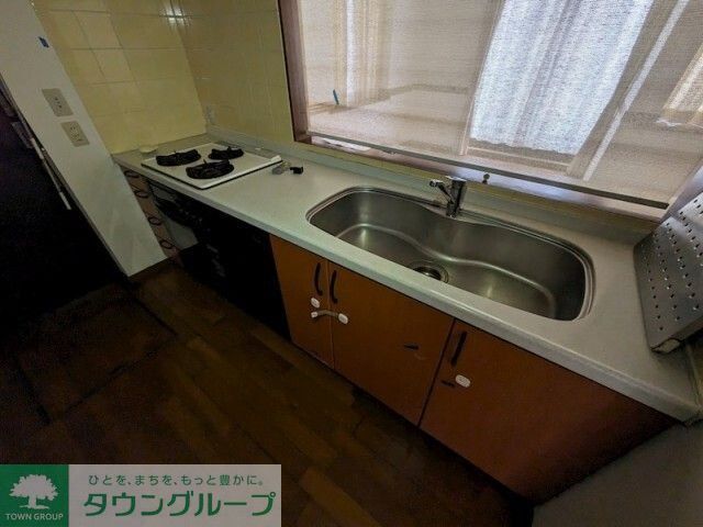 東急大井町線 北千束駅 徒歩3分 2階建 築31年のキッチン写真