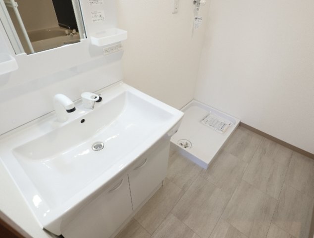 洗面設備　忙しい朝には欠かせない洗面所です