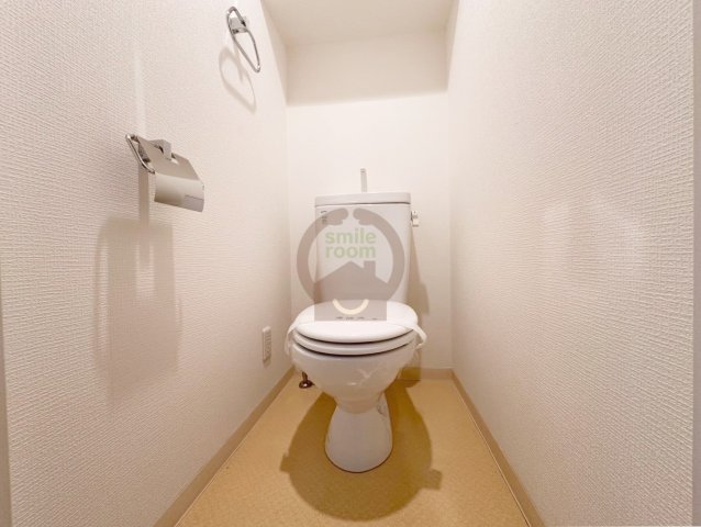 地下鉄長堀鶴見緑地線 松屋町駅 徒歩4分 15階建 築20年のトイレ写真