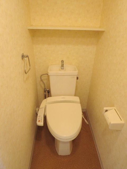 トイレ　別部屋参考写真