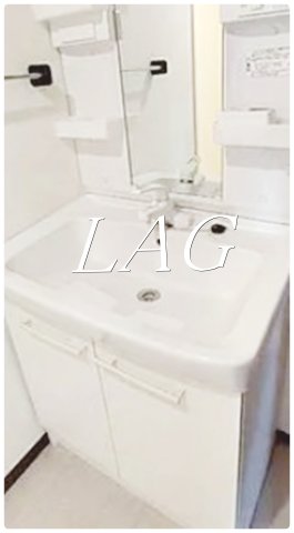 洗面設備　洗面台です。