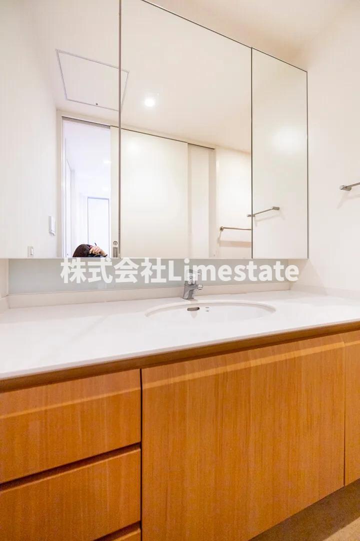 洗面設備　別部屋参考写真