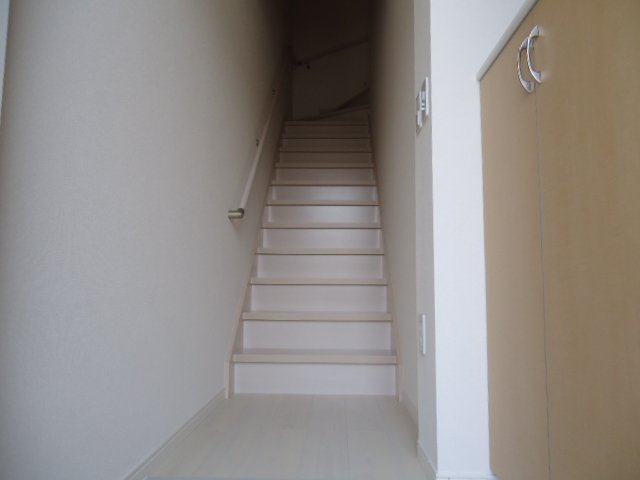 その他部屋・スペース　階段