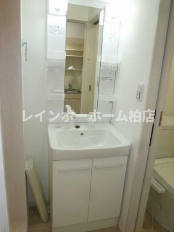 洗面設備　シャンプードレッサーです