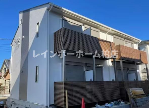 建物外観　落ち着いた雰囲気の外観です