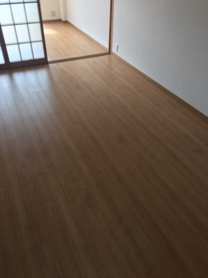 鈴木建設ビルの内装写真