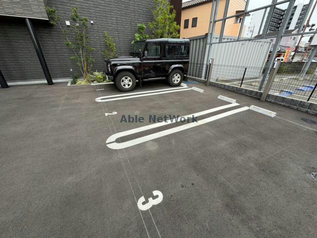 駐車場　駐車場