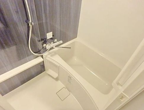 バス・シャワールーム　☆ゆっくりくつろげるお風呂☆
