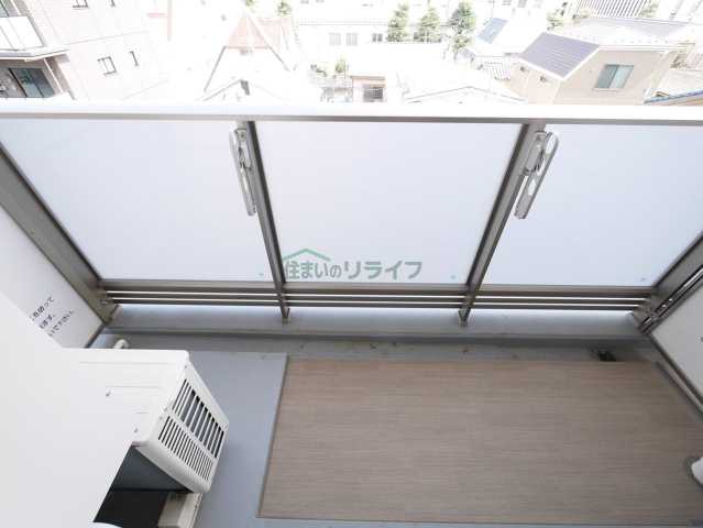 バルコニー　別部屋の参考写真です