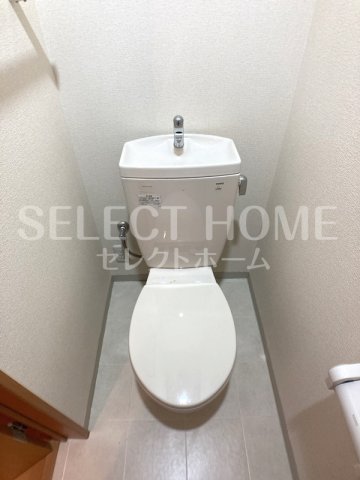トイレ　シンプルで使いやすいトイレです