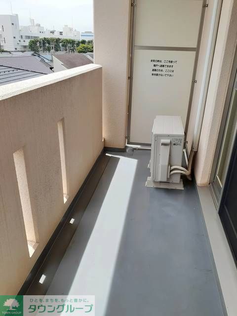 バルコニー