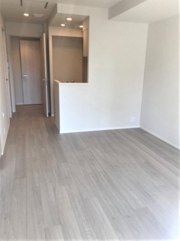 居室・リビング　室内写真は別部屋参考写真になります。
