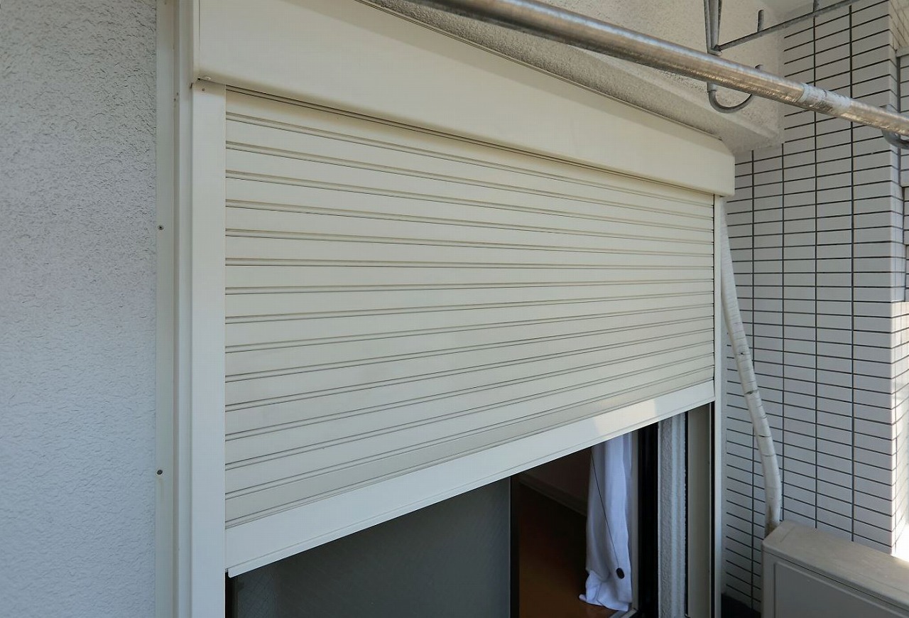 セキュリティ　シャッター雨戸