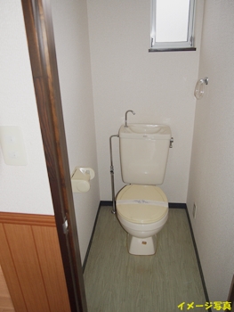 ジュネスFのトイレ写真