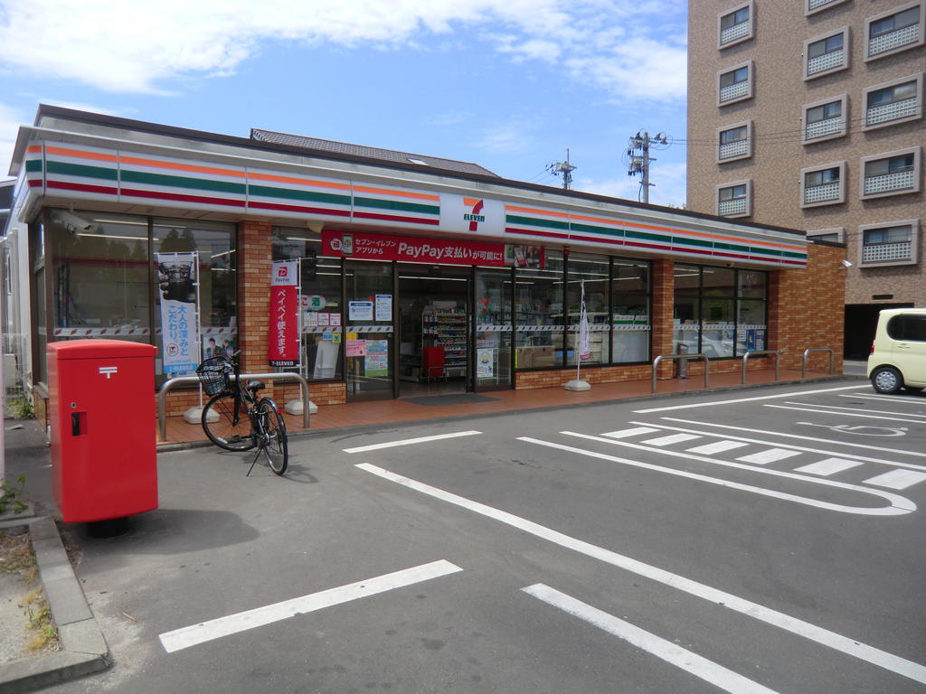 コンビニ　セブンイレブン南仙台駅前店（コンビニ）まで500m