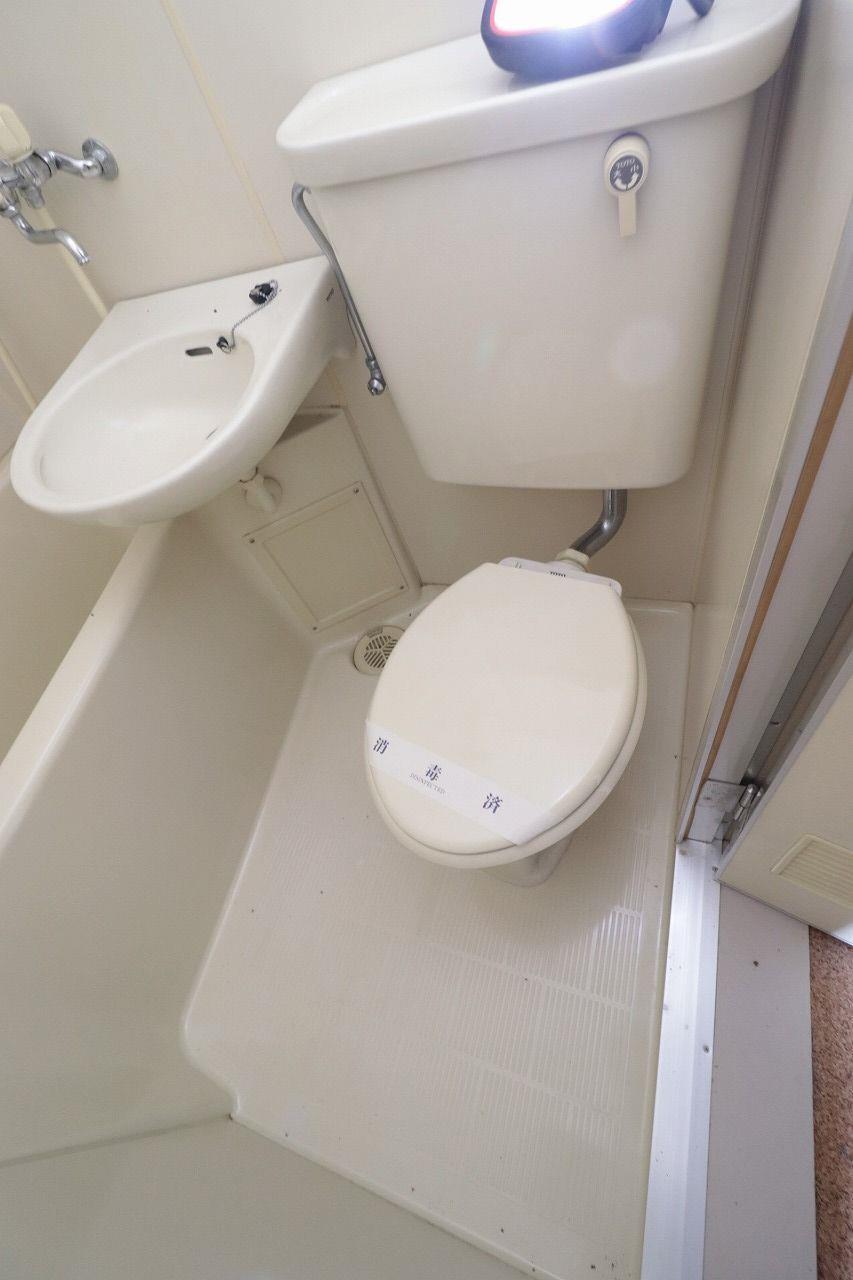 トイレ　トイレ