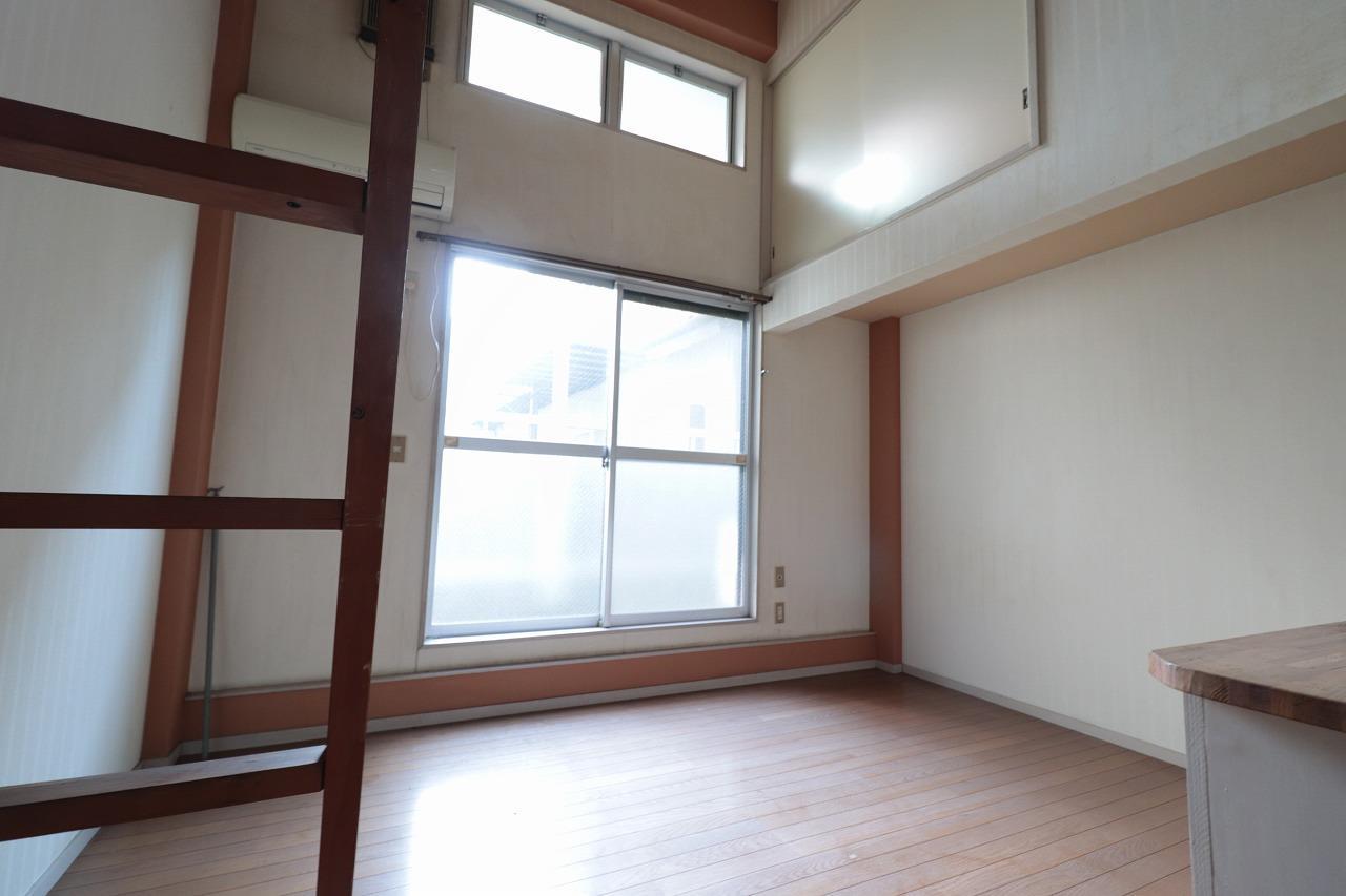 居室・リビング　居室１