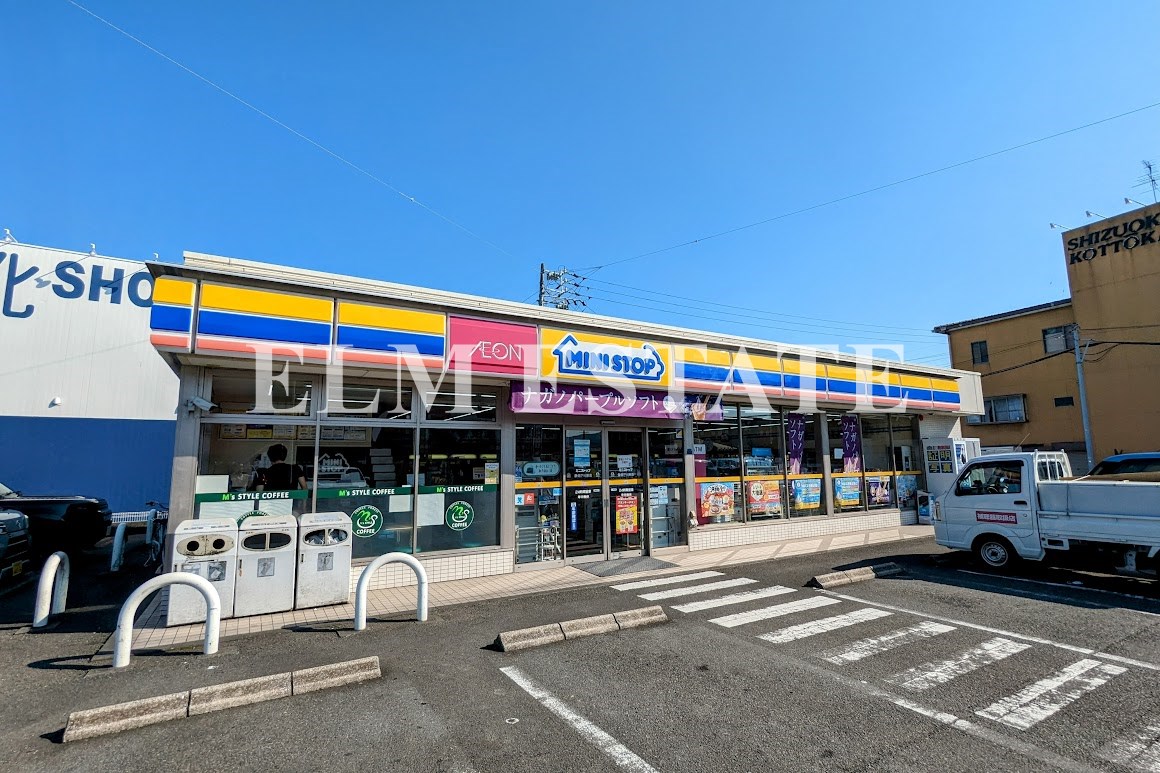 コンビニ　ミニストップ静岡下川原店（コンビニ）まで159m