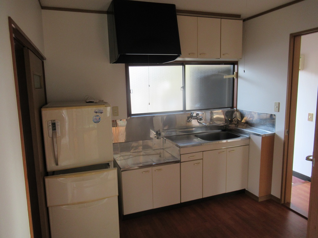 キッチン　冷蔵庫は設備ではありません