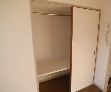 収納　別部屋参考写真となります。