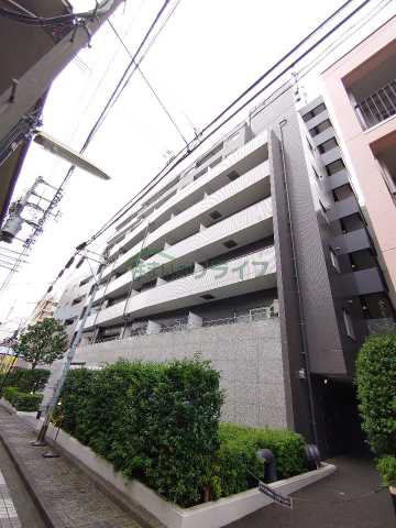 新宿区神楽坂のマンションの建物外観