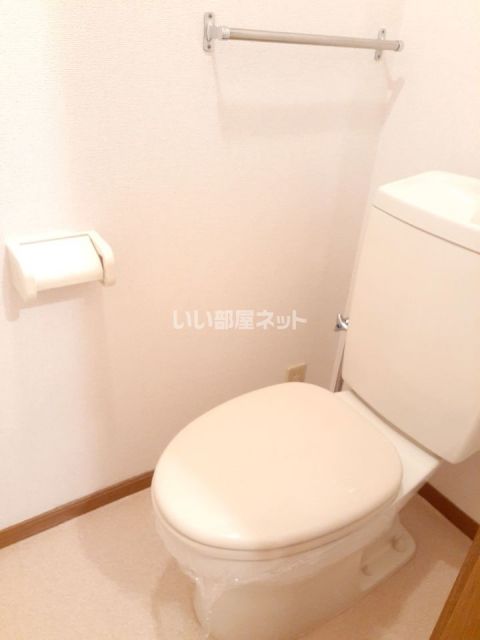 【ハピネス　ＫＩＲＡＲＡ　Ｂのトイレ】