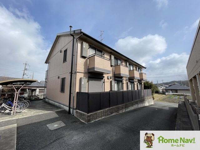 建物外観　YouTube検索、「コンフォート紘」で、案内動画が見れます